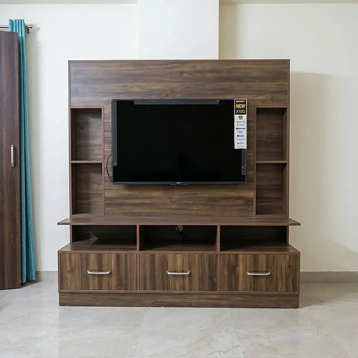 TV Unit at The Coronation
