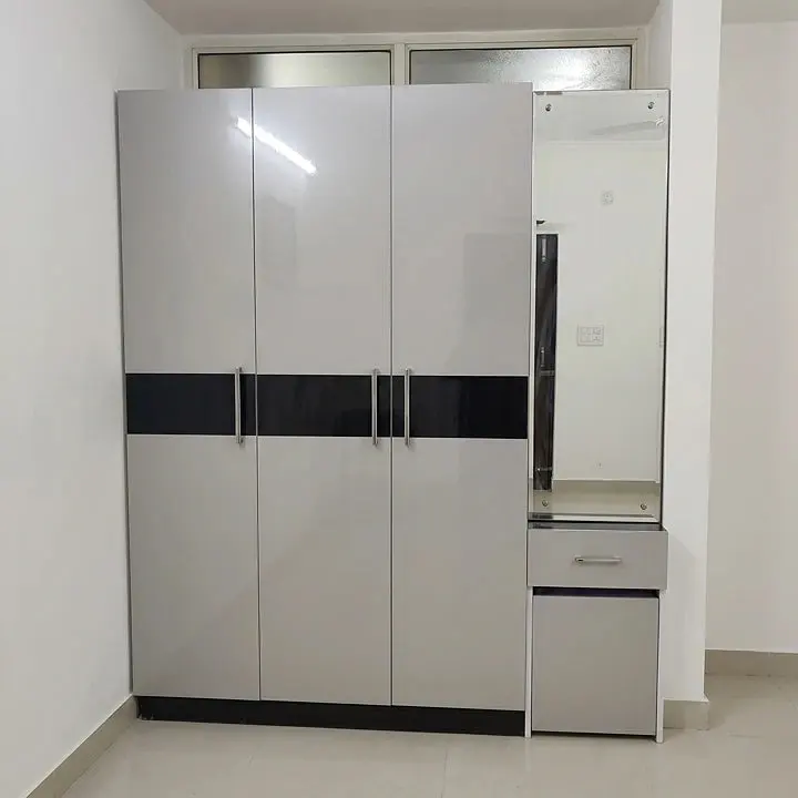 Wardrobe at DMS Builders